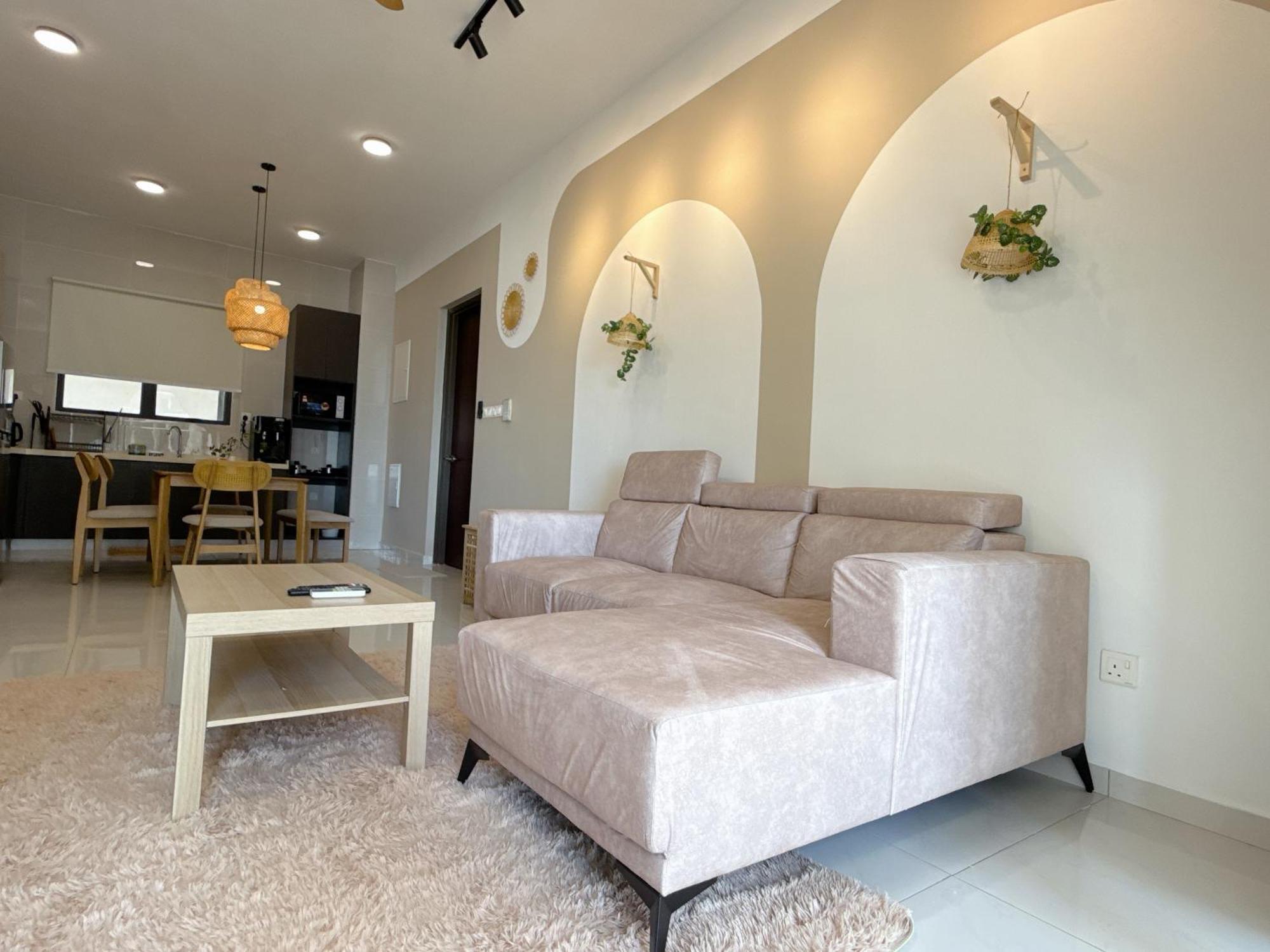 Apartment Country Garden Danga Bay By Cactus Thm